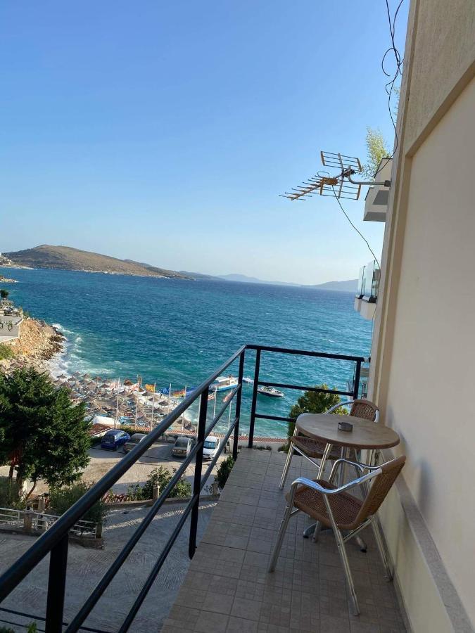 Apartamente Berti'S Garden Sarandë Exterior foto