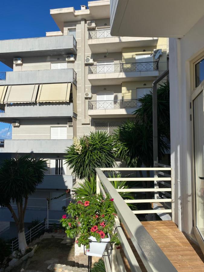 Apartamente Berti'S Garden Sarandë Exterior foto