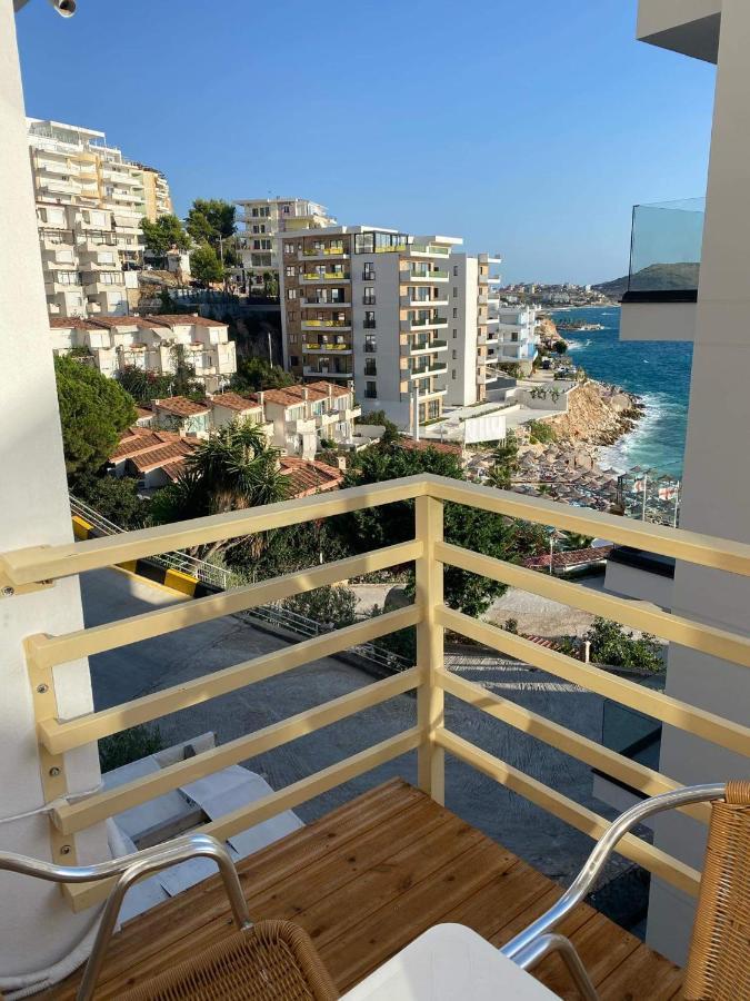 Apartamente Berti'S Garden Sarandë Exterior foto