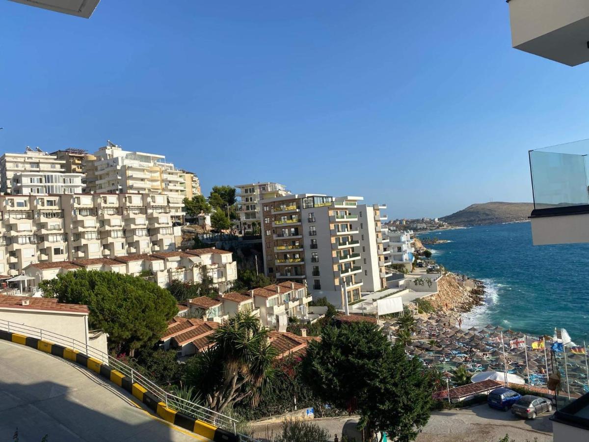 Apartamente Berti'S Garden Sarandë Exterior foto