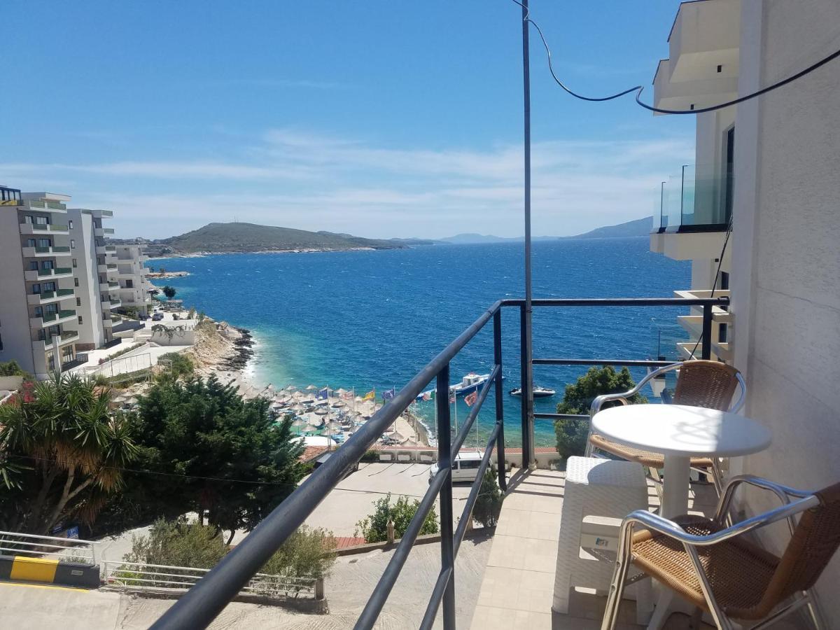 Apartamente Berti'S Garden Sarandë Exterior foto